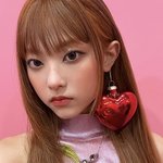 핑크 핑크한 뉴진스 해린 <b>OMG</b>