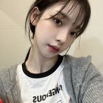 <b>카리나</b> 이 <b>옷</b> 어디껀지 아는사람ㅠㅠ