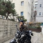 [더보이즈] <b>현재</b> 오토바이 잡지??