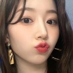 이름으로만 부르면 <b>어색</b>한 4세대 여돌