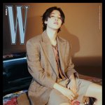 <b>지민</b> W코리아 화보 조카 좋네