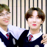 갑자기 하는 방탄 <b>알</b><b>엠</b> 짤털
