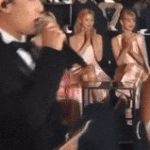 장원영 <b>박수</b> 잘만 치는데