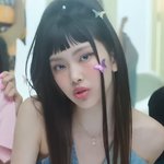 혜인 처피뱅에 <b>흑발</b> 긴생머리 많이 해줘