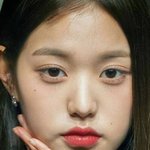 장원영 쌍꺼풀 <b>라인</b> 개높게 잡앗네