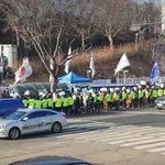 오늘자 이재명 <b>지지자</b>들이 든 태극기