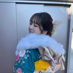 올해 성인식에 참가한 일본인 아이돌 멤버들.jpg