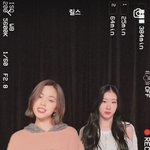 채령 배가 왜케 빨갛지