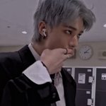 <b>황현진</b> 이거 담배짤같다
