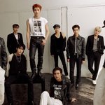 [NCT칠프] 가로수길 걸어다니다 보면 이런 옷을 입은 <b>남자</b>들 <b>한</b>트럭임