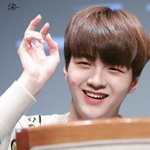 <b>푸근</b>한 첫인상이 포인트인 남돌