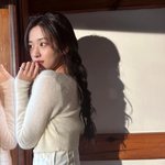 안유진 인스타 사진들 분위기 대박