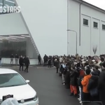 밀라노 패션위크 역사상 역대 최고 사람 몰렸다는 엔하이픈 프라다쇼