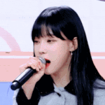 [모두드루와] 에스파 윈터 의문의 깜놀.<b>gif</b>