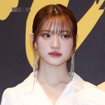 시상식에서 미모 리즈 찍은 여돌.jpg