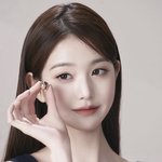 장원영 <b>쌍수</b> 후 눈 역대급이다 ㅋㅋ