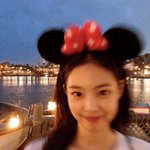 제니 <b>이사진</b> 너무 귀여움