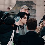 지민 <b>디올쇼</b> 사진 뜸 개이쁘다