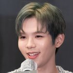 <b>sm</b>의 외모관리능력을 보여주는 아이돌 2명