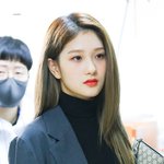 [댓글부탁해] <b>내</b><b>취향</b>외모인데 특징뭐임?