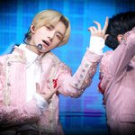 딱보면 와 연예인이다 라는 말 나올정도로 <b>정석</b>미남, <b>미녀</b> 짤 털고...