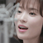 송혜교는 진짜 신기한거가틈