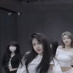 <b>리즈</b> 앞머리 없는 거 개이쁜데..?