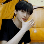 [NCT칠프] <b>마크</b> 정우 누가 더 잘생긴거같음?
