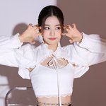 보는 순간 극락 그 <b>자체</b>라고 할 수 있음
