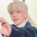 오늘 투바투 <b>미</b><b>팬</b> 수빈 폰카봐 미쳤어