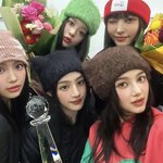 뉴진스 뮤뱅 오<b>엠지</b> 1등 추카해