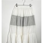 이런 치마는 코디 <b>우케</b>함?