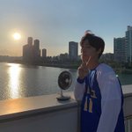 [댓글부탁해] 헬스장 가는데 이렇게 입는거 오바임?