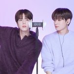 더보이즈 멍냥즈 <b>투샷</b>
