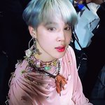 <b>지민이</b> 이 짤 넘 이뻐
