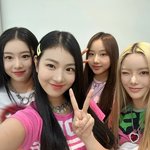 데뷔한지 두달된 피프티 피프티 멤버 간단 프로필