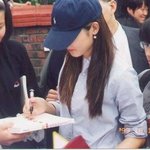 [드루와] 니들도 머리 긁으면 <b>각질</b> 떨어짐?