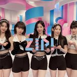 르세라핌 코디 진짜 일 잘하는 듯.. 일본 <b>무대</b> 의상도 다 예쁨