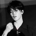 내가 보고 싶어서 올리는 <b>지민이</b> 짤2