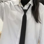 얘들아 애들 진짜 학교에서 교복 이러고 <b>입음</b>??