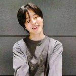 지민이 <b>위라</b> 왔었네