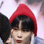 팬싸에서 이렇게 쳐다보면 <b>설레</b> 안<b>설레</b>