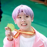 아가미 넘치던 그때 그 시절 <b>윤산하</b>