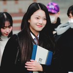 오늘자 클라씨 <b>원지민</b> 중학교 졸업