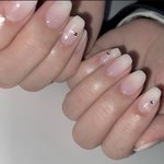 얘들아 네일 골라<b>주어</b>유유ㅠ유루ㅠㅠㅠ