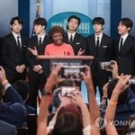 미국 백악관 "<b>BTS</b> 떠나니 취재진 급감" 폭소