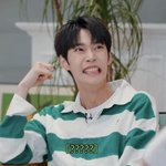 [<b>NCT</b>칠프] 근데 도영이 입이 왜이래..?