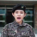 [댓글부탁해] <b>여군</b> 질문받아