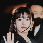 아이브 안유진 <b>펜디</b> 포토콜 갔는데