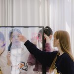 모여서 <b>낙서</b>하는 뉴진스 ㅋㅋㅋ